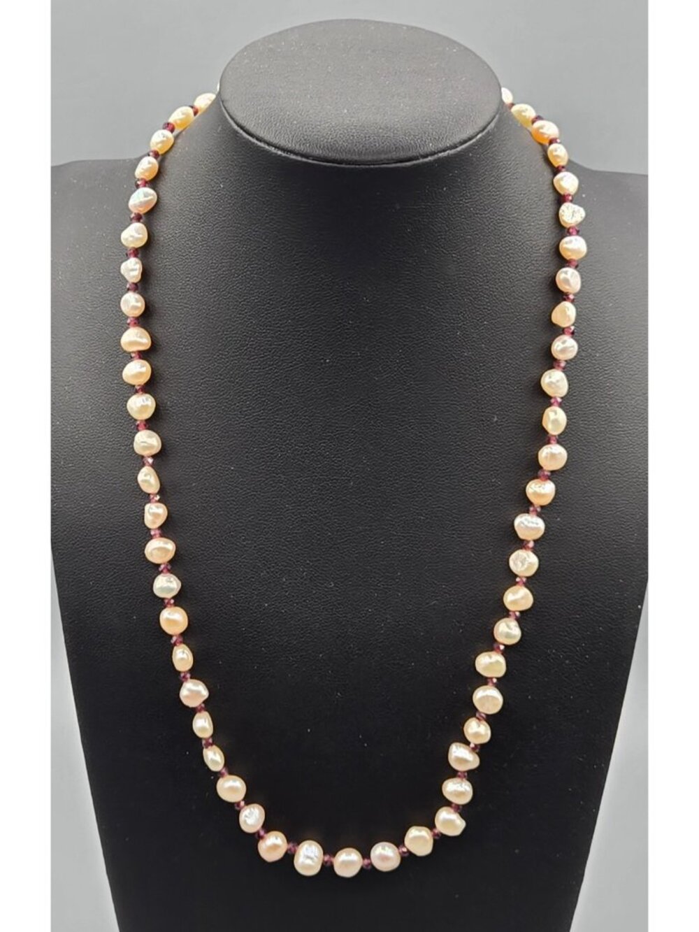 Baroque Peach 6-7 mm Freshwater Pearl & Garnet Bead Necklace 925 Clasp